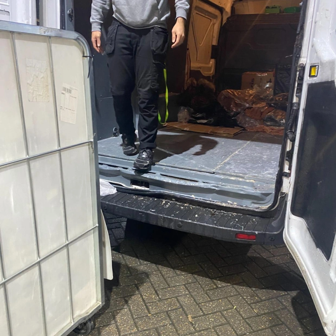 pick and shift removals 3